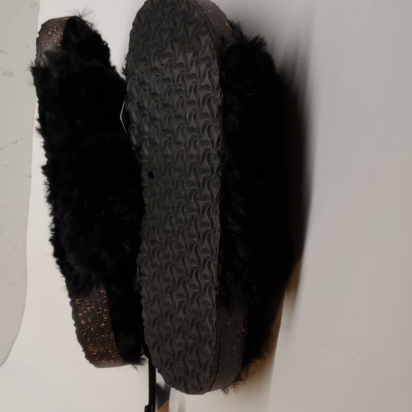 NWT Secret Treasures Women's slipper, Luxe two Band Step-in flexible out… - Picture 5 of 5